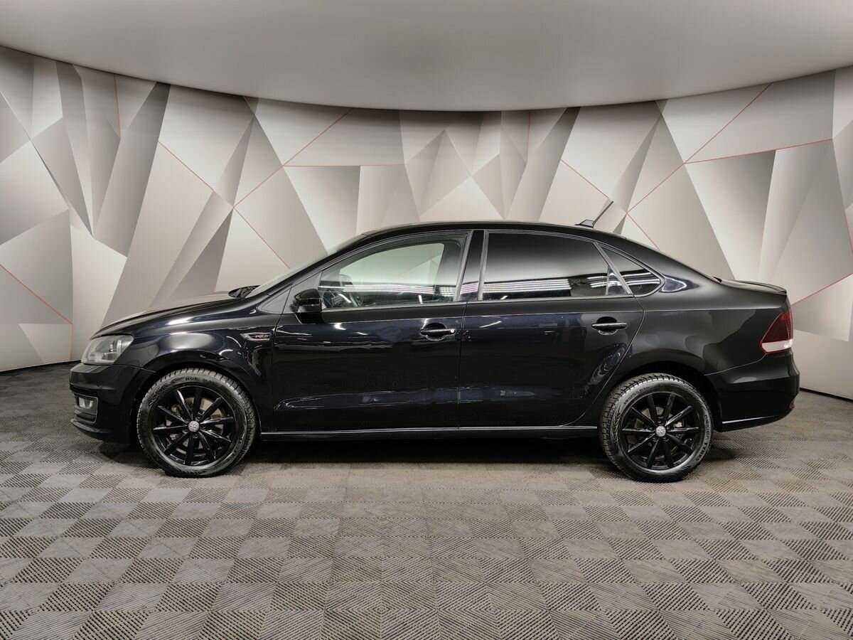 Купить Volkswagen Polo с пробегом. Фото: #4