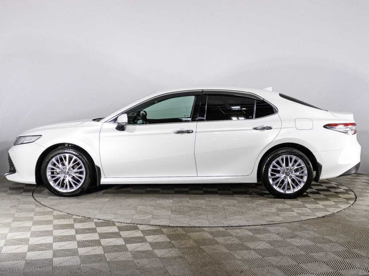 Купить Toyota Camry с пробегом. Фото: #7