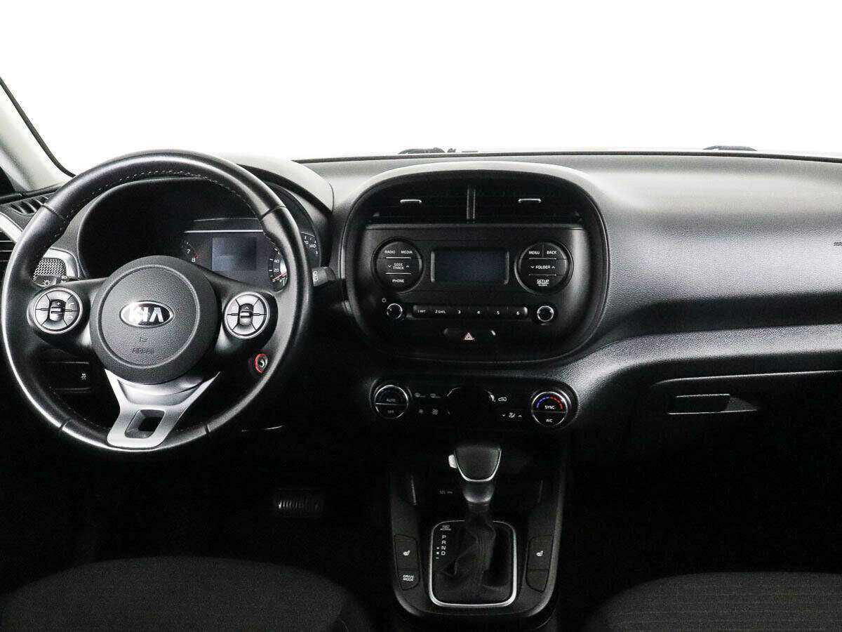 Купить Kia Soul с пробегом. Фото: #9