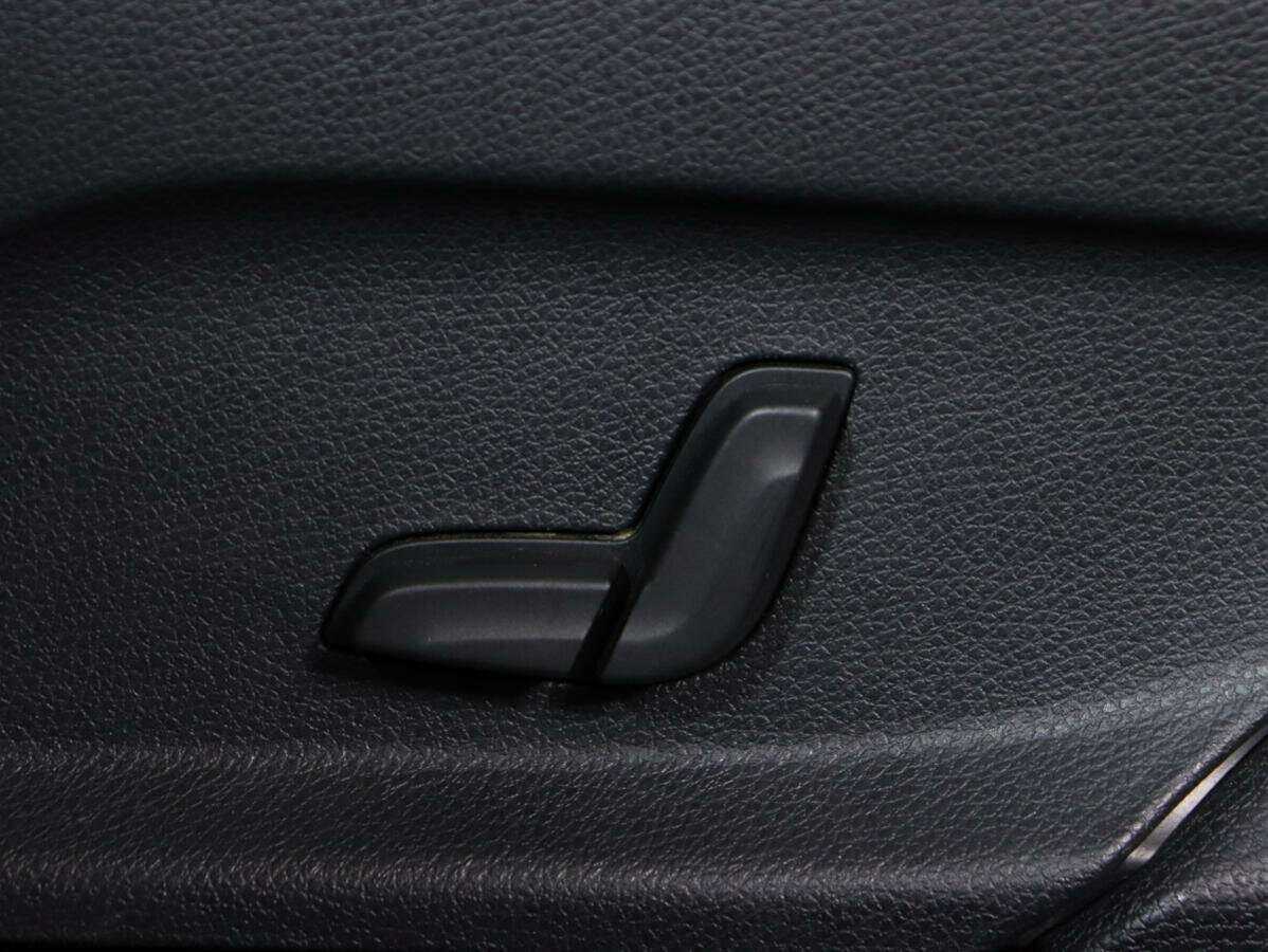 Купить Mercedes-Benz GLC с пробегом. Фото: #13