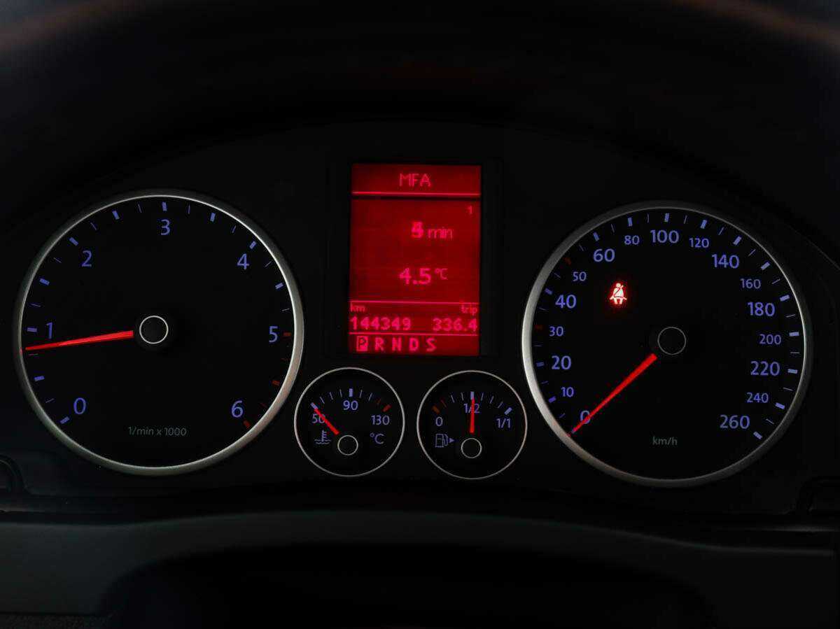 Купить Volkswagen Tiguan с пробегом. Фото: #11