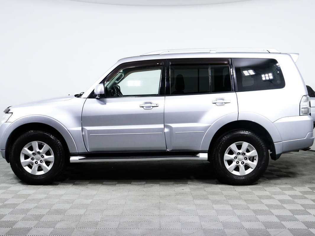 Купить Mitsubishi Pajero с пробегом. Фото: #5
