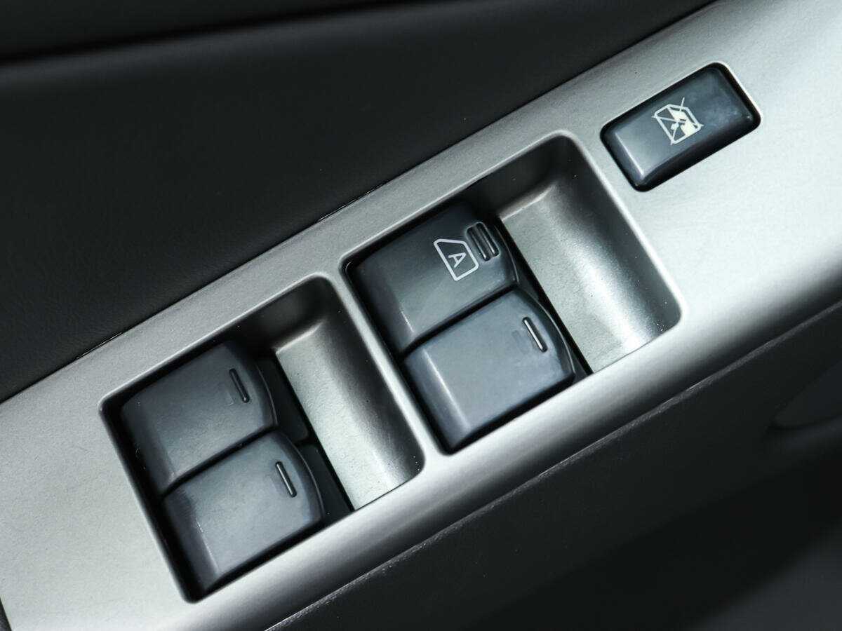 Купить Nissan Pathfinder с пробегом. Фото: #13