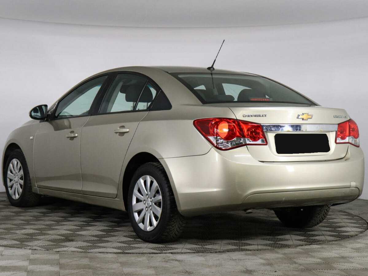 Купить Chevrolet Cruze с пробегом. Фото: #6