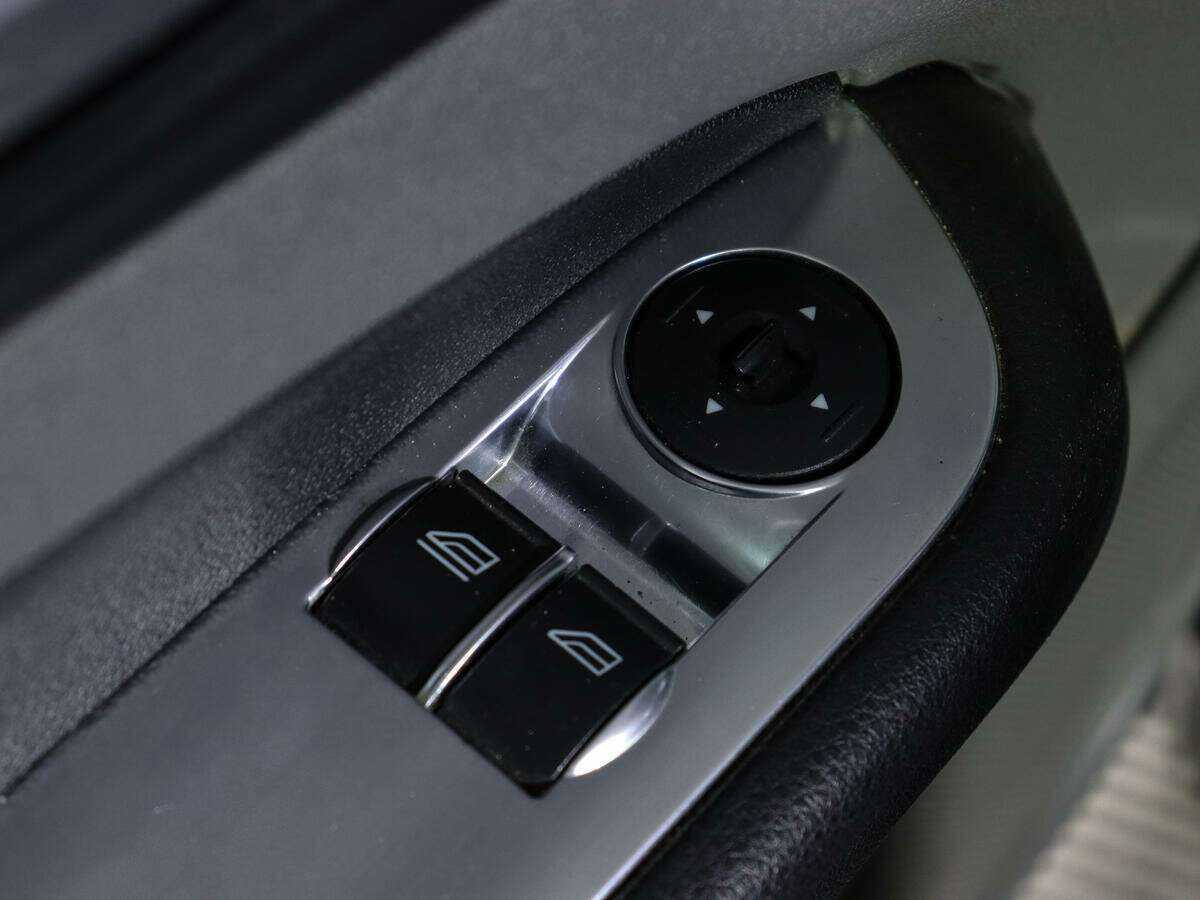 Купить Ford Focus с пробегом. Фото: #12
