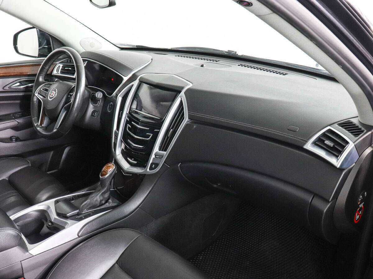 Купить Cadillac SRX с пробегом. Фото: #9