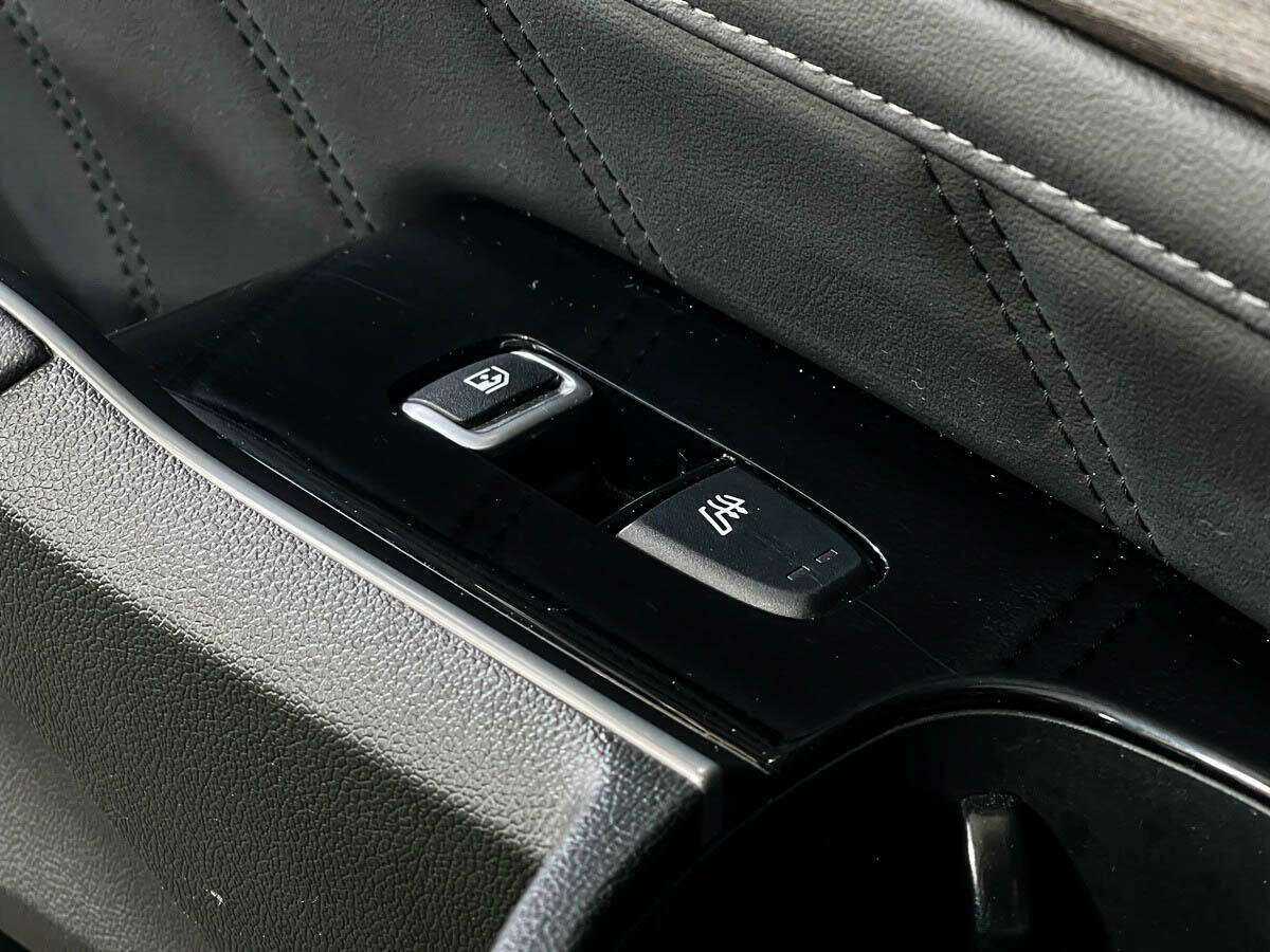 Купить Kia Sorento с пробегом. Фото: #13