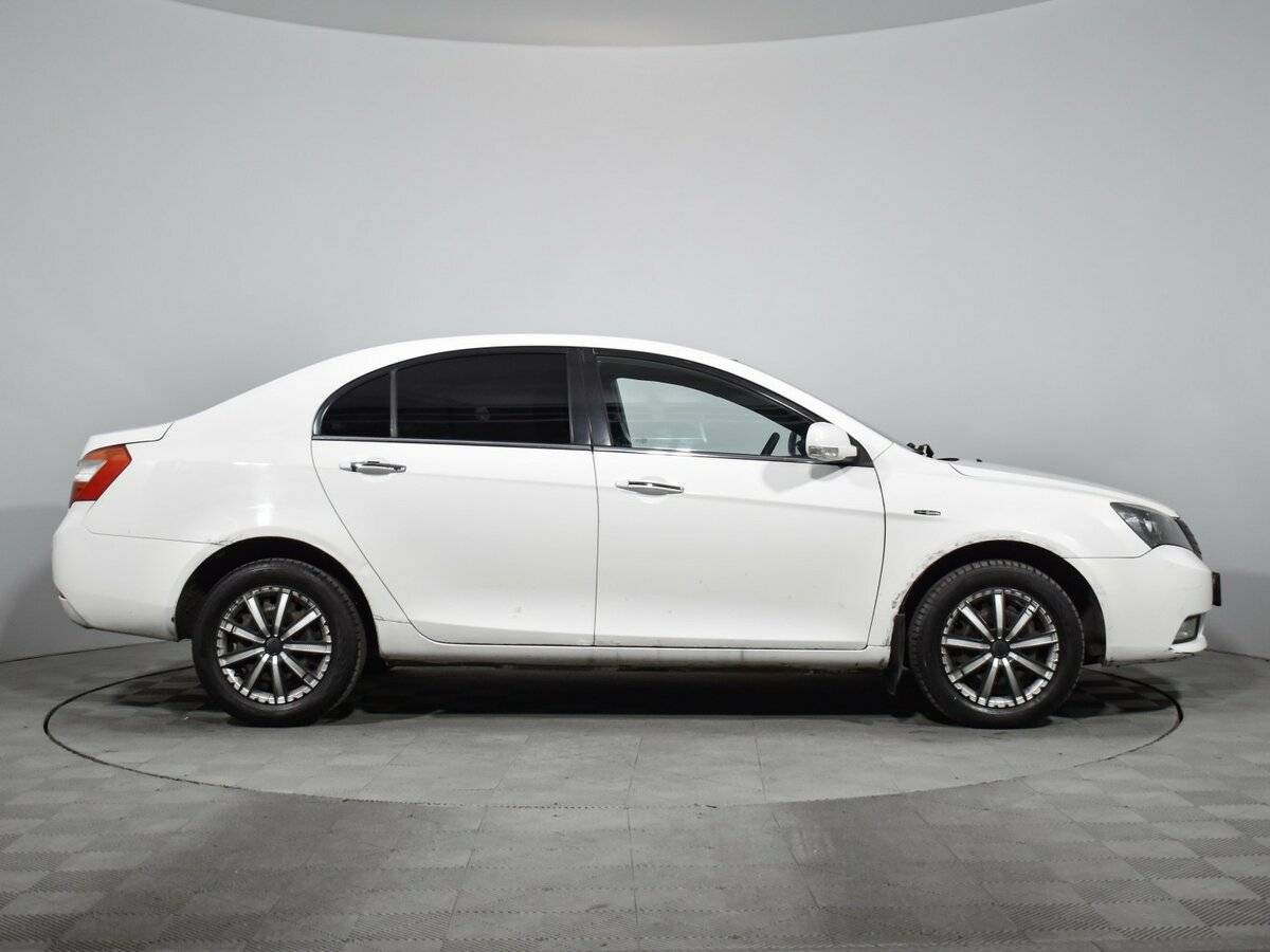 Купить Geely Emgrand EC7 с пробегом. Фото: #3
