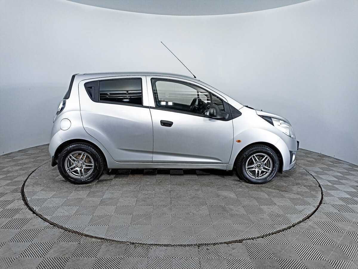 Купить Chevrolet Spark с пробегом. Фото: #3