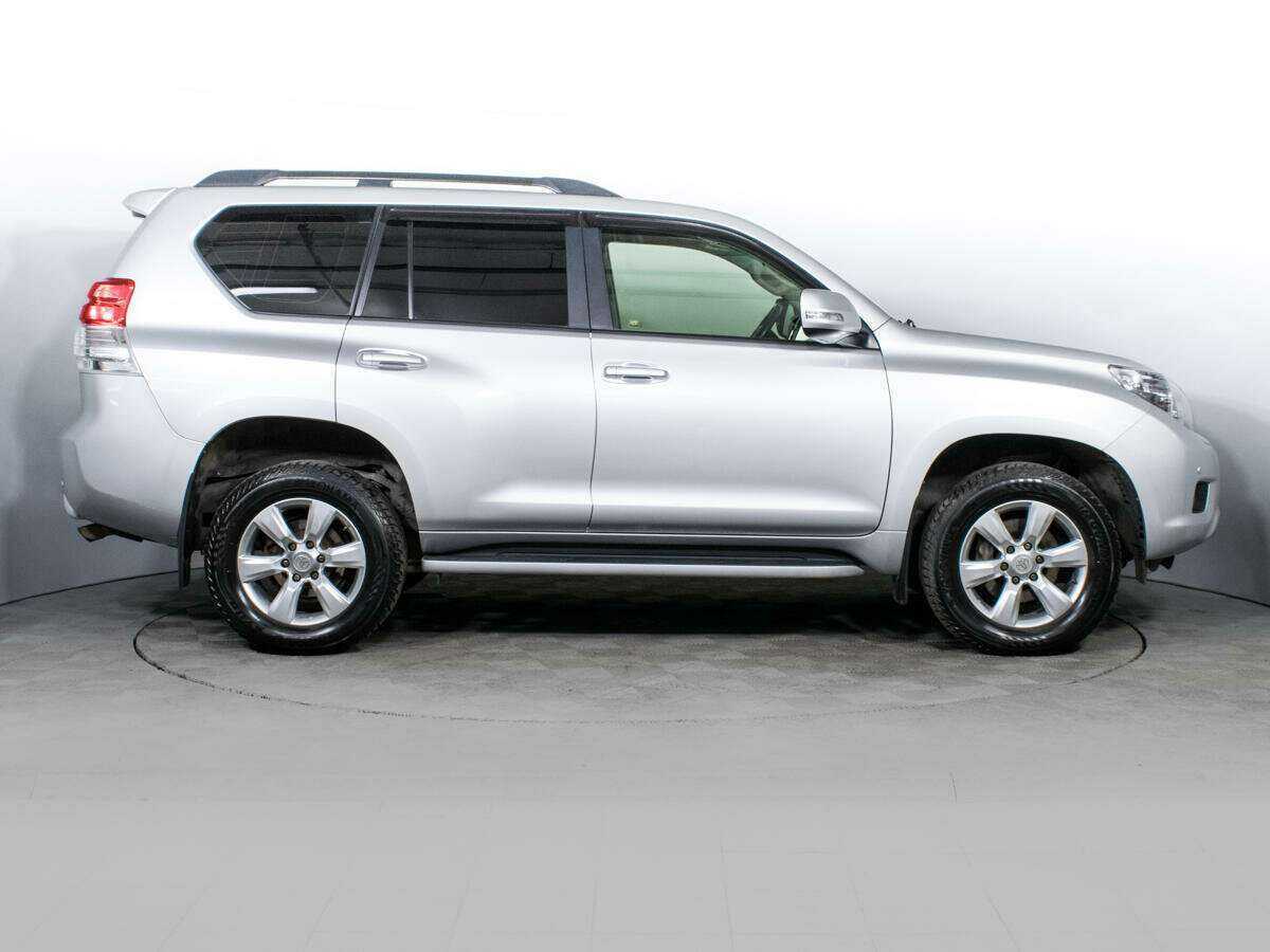 Купить Toyota Land Cruiser Prado с пробегом. Фото: #3