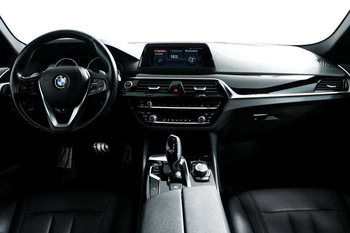 Купить BMW 5 серии с пробегом. Фото: #10
