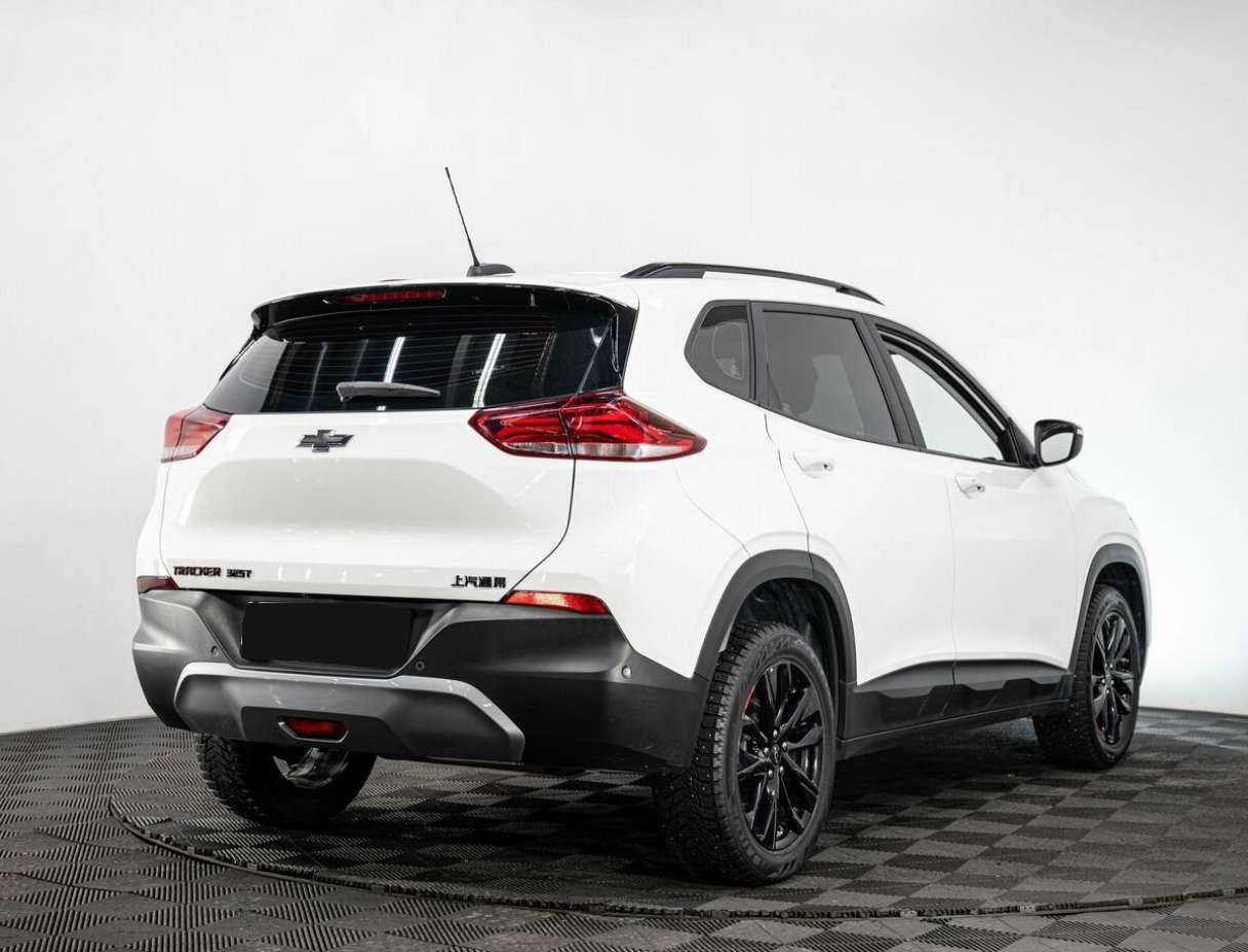 Купить Chevrolet Tracker с пробегом. Фото: #5