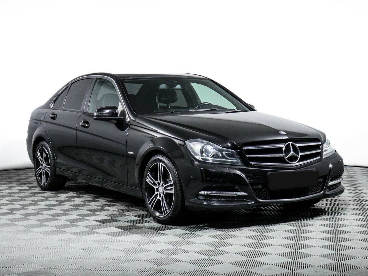 Купить Mercedes-Benz C-Класс с пробегом. Фото: #2