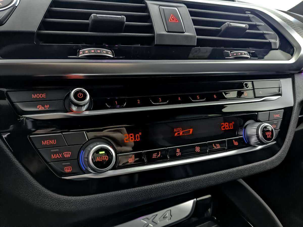 Купить BMW X4 с пробегом. Фото: #22