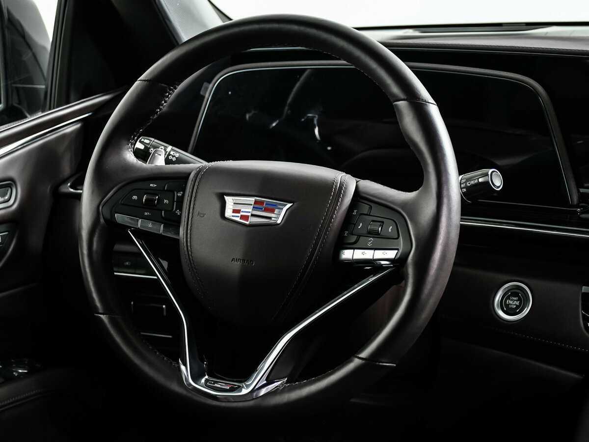Купить Cadillac Escalade-V с пробегом. Фото: #11