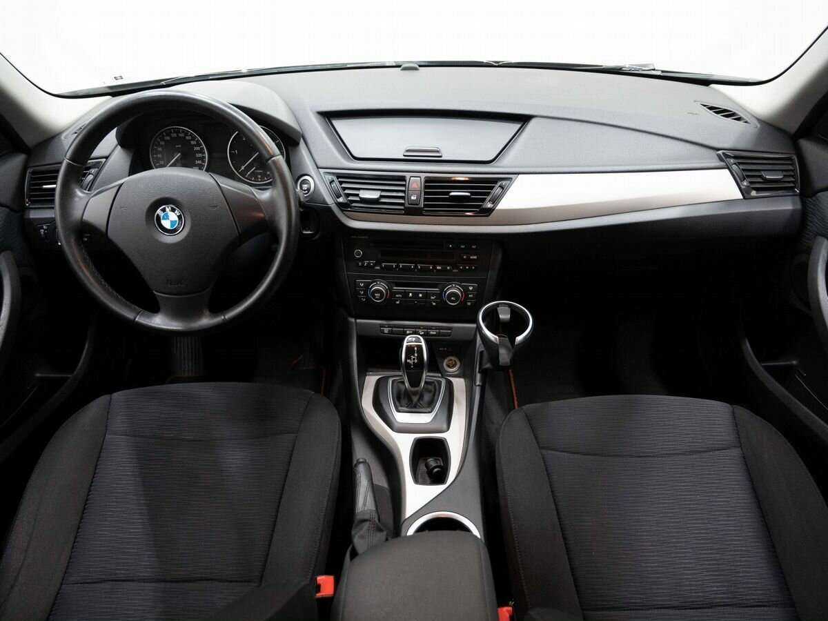 Купить BMW X1 с пробегом. Фото: #12