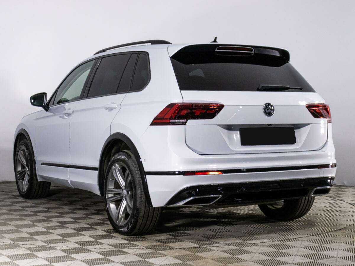 Купить Volkswagen Tiguan с пробегом. Фото: #7
