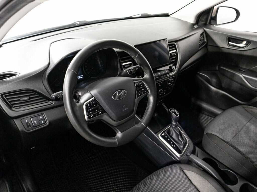 Купить Hyundai Solaris с пробегом. Фото: #10