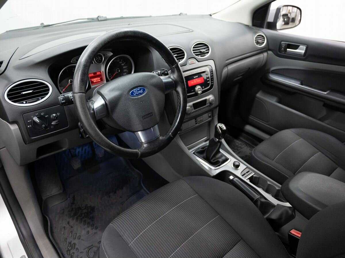Купить Ford Focus с пробегом. Фото: #6