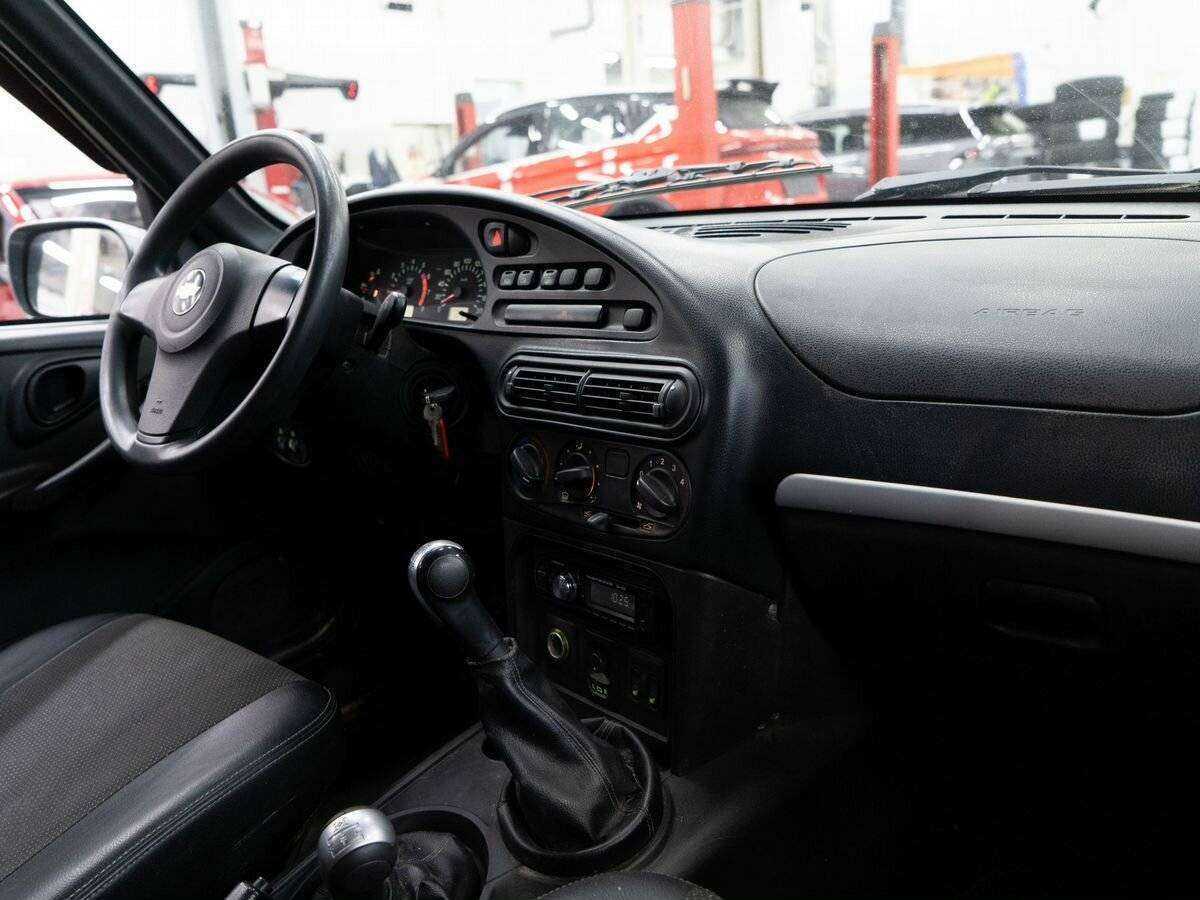 Купить Chevrolet Niva с пробегом. Фото: #14