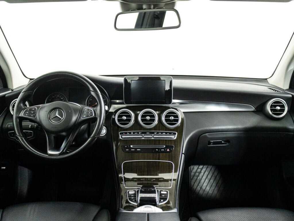 Купить Mercedes-Benz GLC с пробегом. Фото: #12