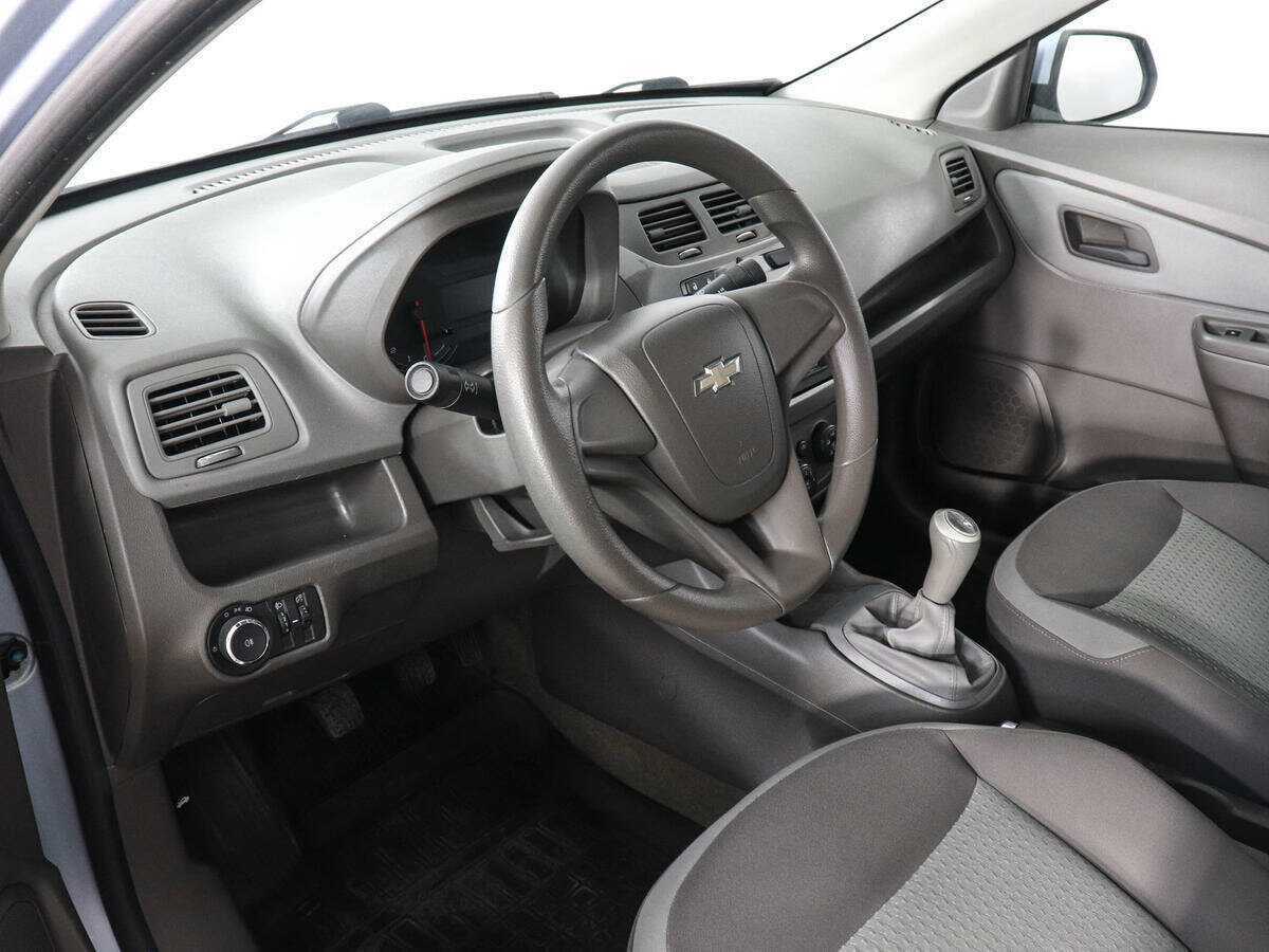 Купить Chevrolet Cobalt с пробегом. Фото: #8