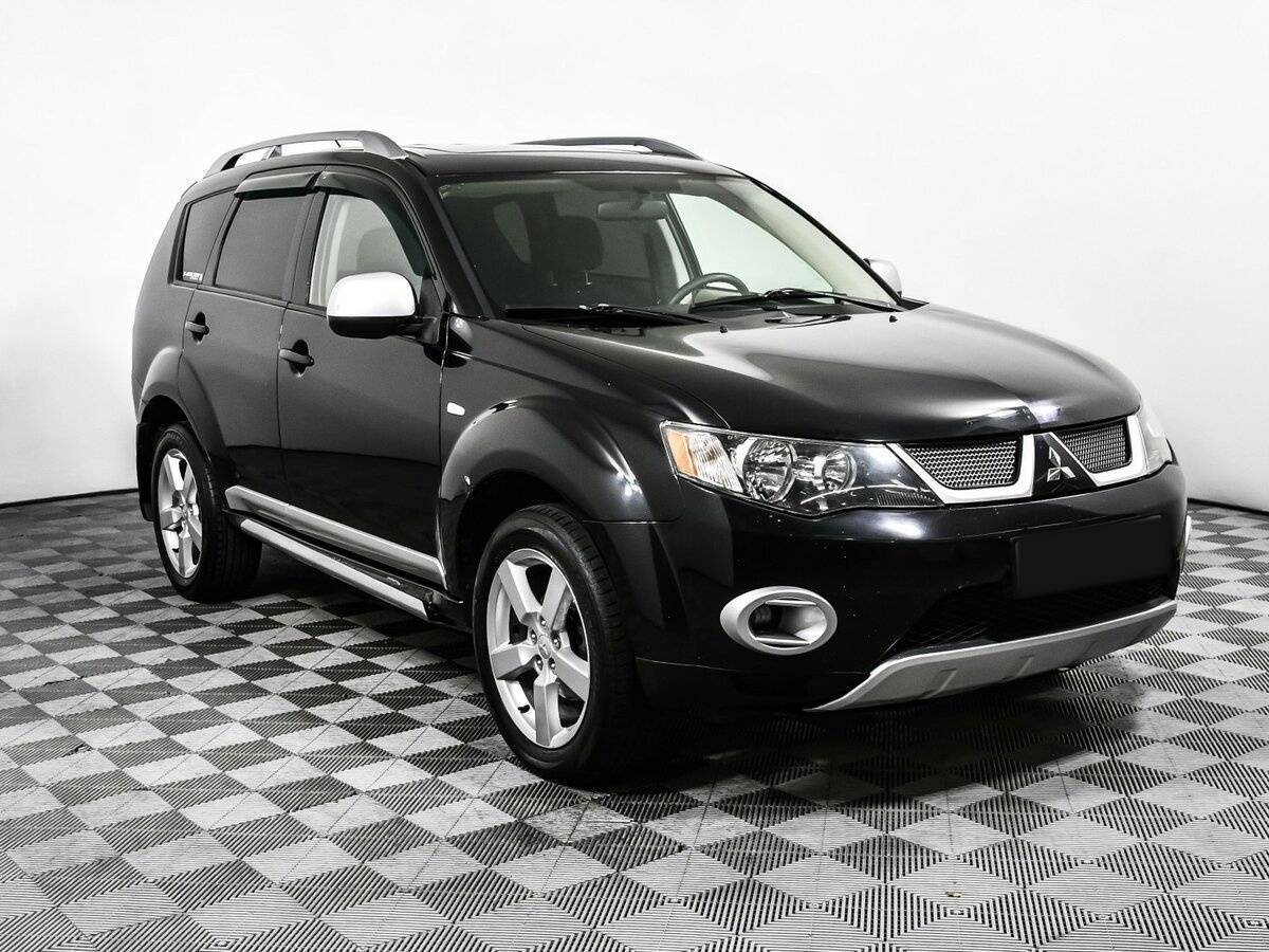Купить Mitsubishi Outlander с пробегом. Фото: #2