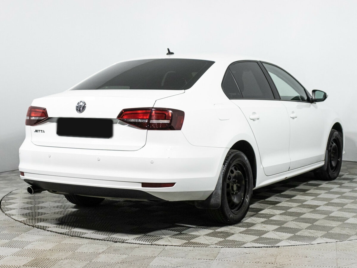 Купить Volkswagen Jetta с пробегом. Фото: #4