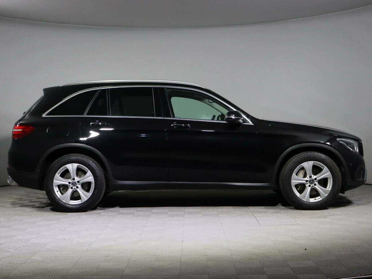 Купить Mercedes-Benz GLC с пробегом. Фото: #3