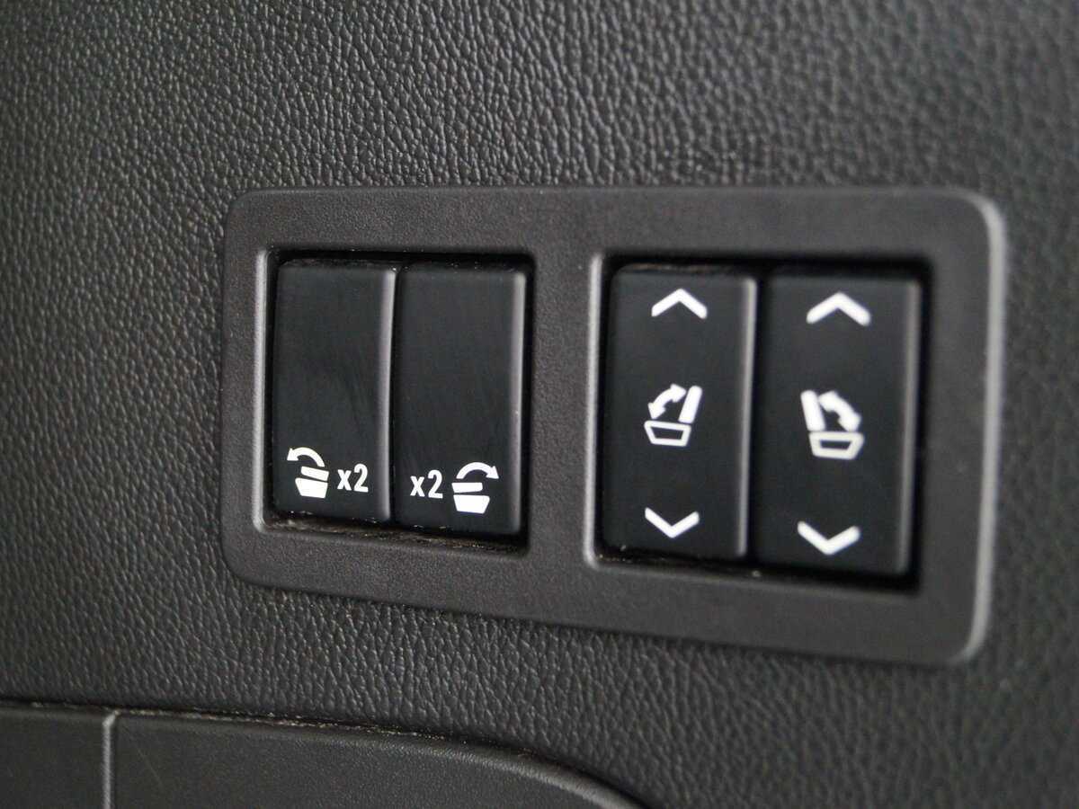 Купить Chevrolet Tahoe с пробегом. Фото: #12
