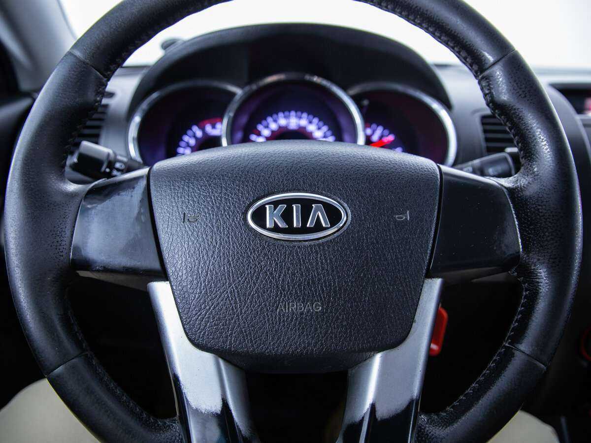 Купить Kia Sorento с пробегом. Фото: #8