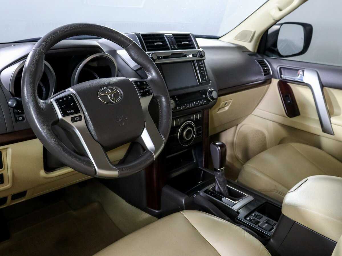 Купить Toyota Land Cruiser Prado с пробегом. Фото: #10