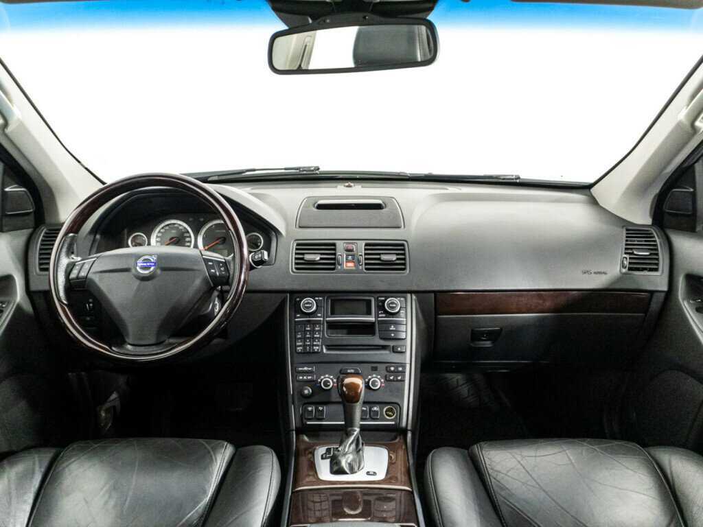Купить Volvo XC90 с пробегом. Фото: #12