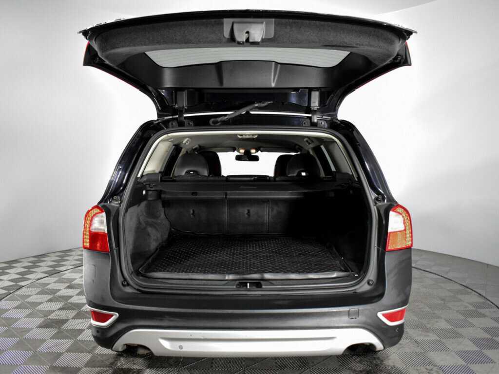 Купить Volvo XC70 с пробегом. Фото: #15