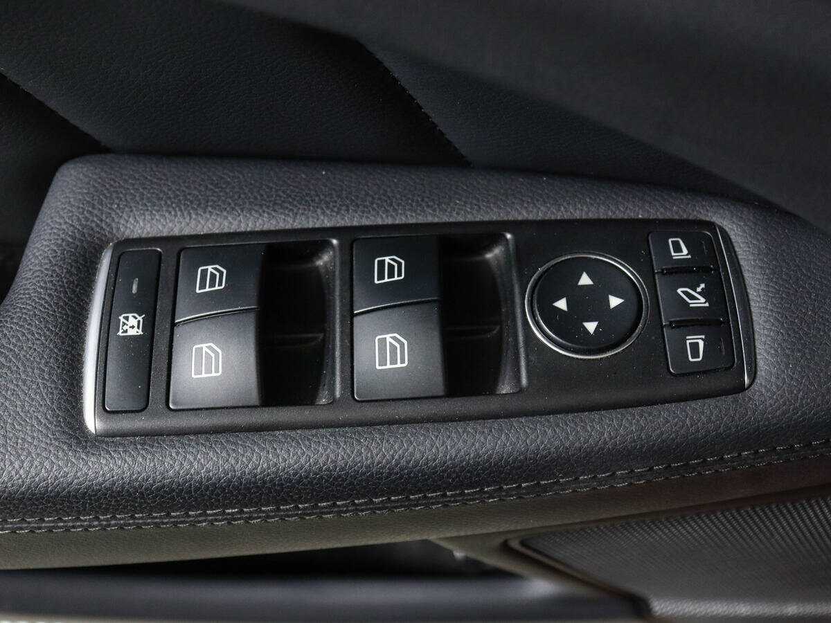 Купить Mercedes-Benz CLS с пробегом. Фото: #14