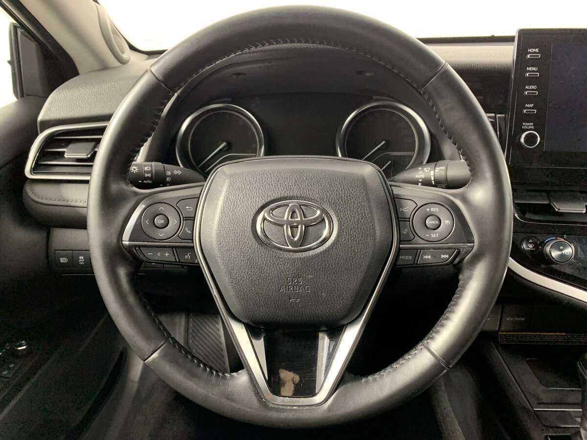Купить Toyota Camry с пробегом. Фото: #10