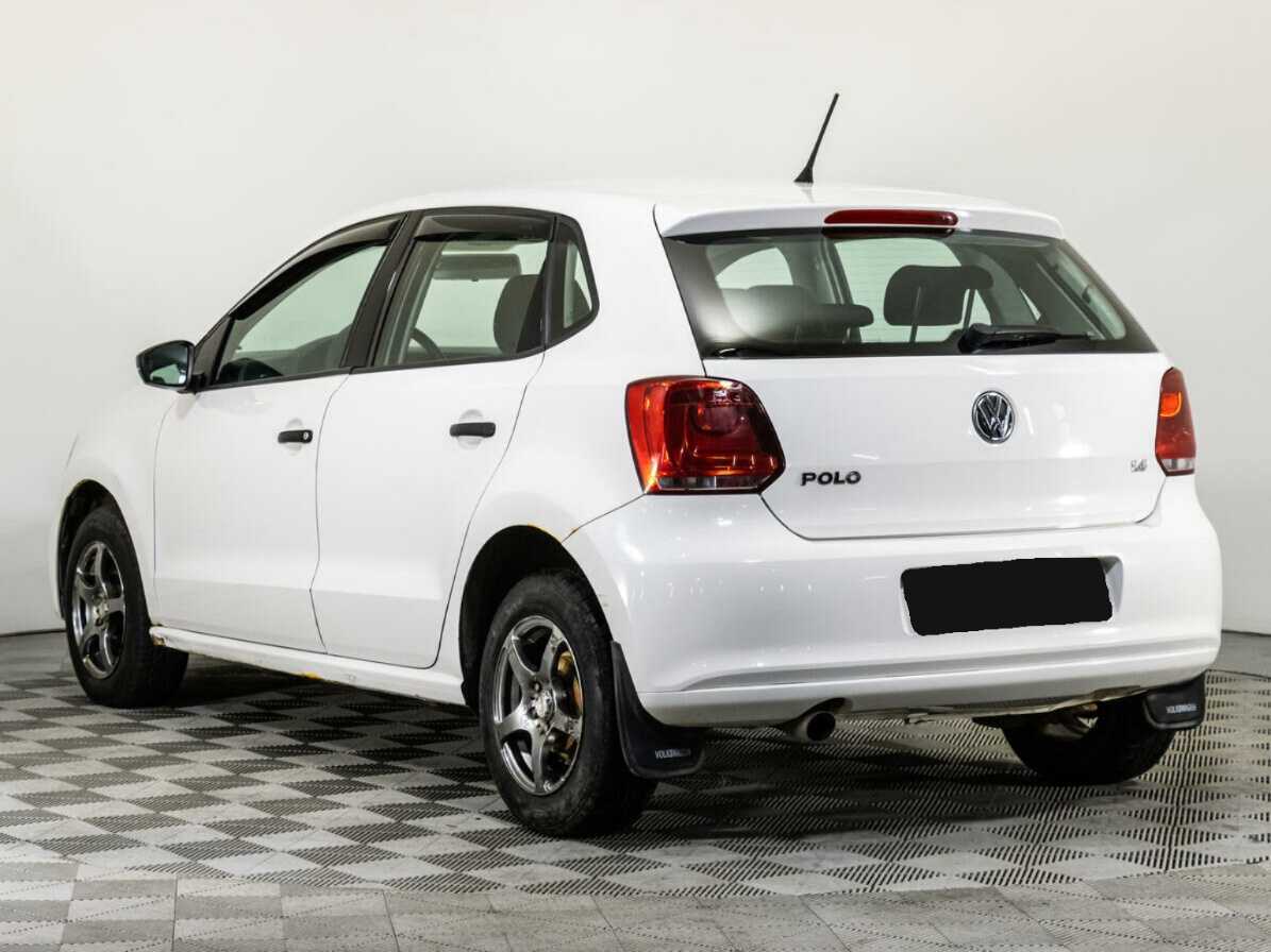 Купить Volkswagen Polo с пробегом. Фото: #6