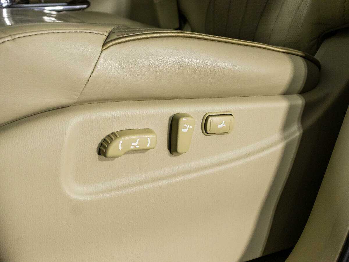 Купить Infiniti QX80 с пробегом. Фото: #21