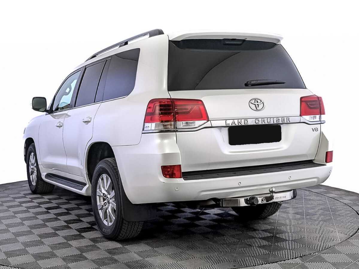 Купить Toyota Land Cruiser с пробегом. Фото: #6