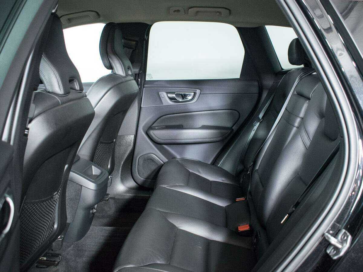 Купить Volvo XC60 с пробегом. Фото: #7