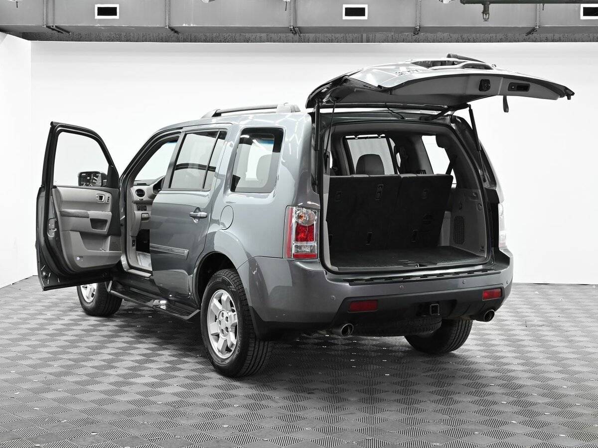 Купить Honda Pilot с пробегом. Фото: #4