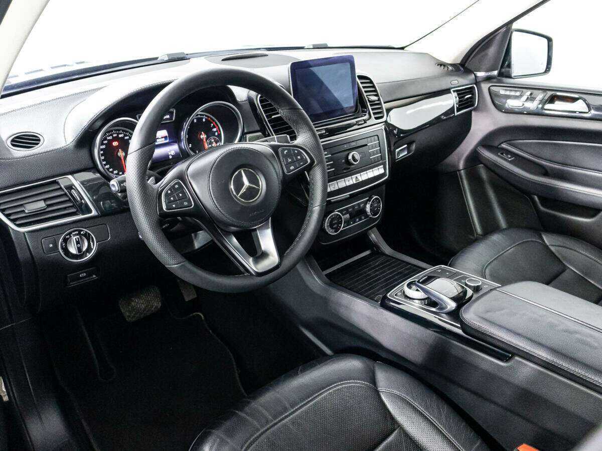 Купить Mercedes-Benz GLS с пробегом. Фото: #10