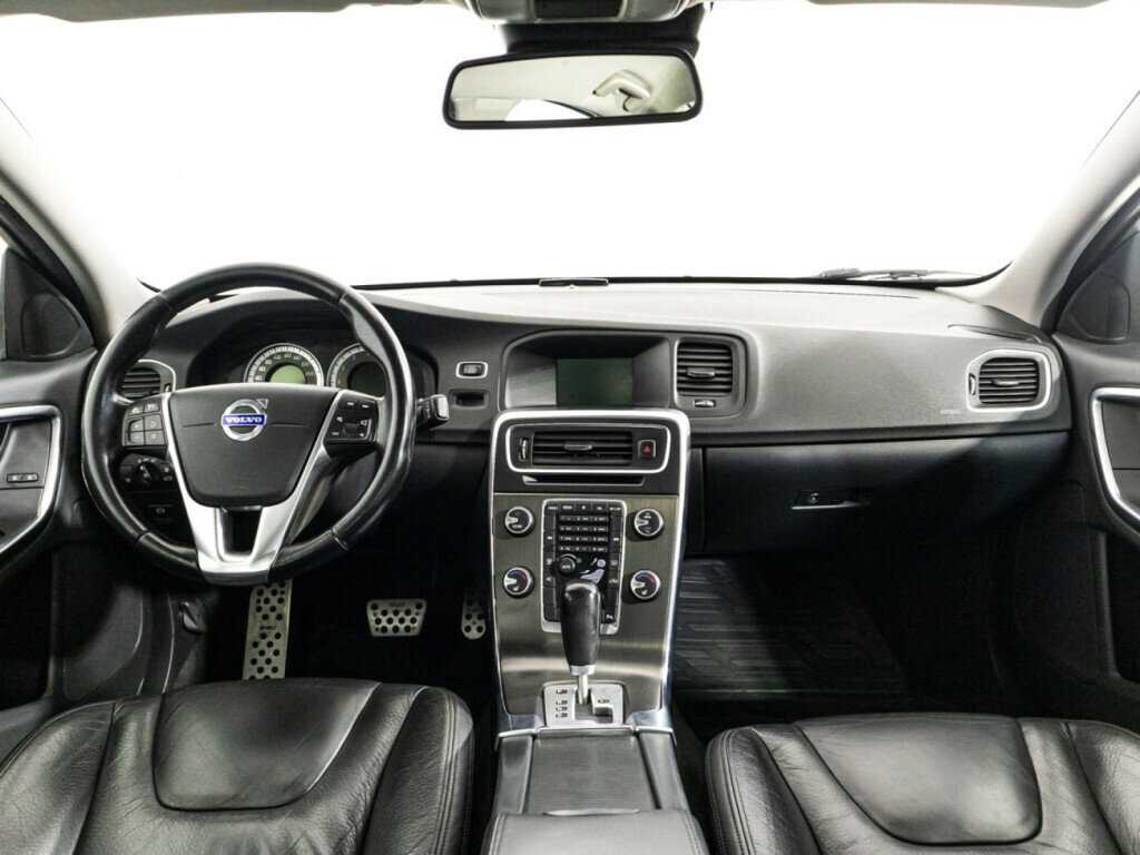 Купить Volvo S60 с пробегом. Фото: #12