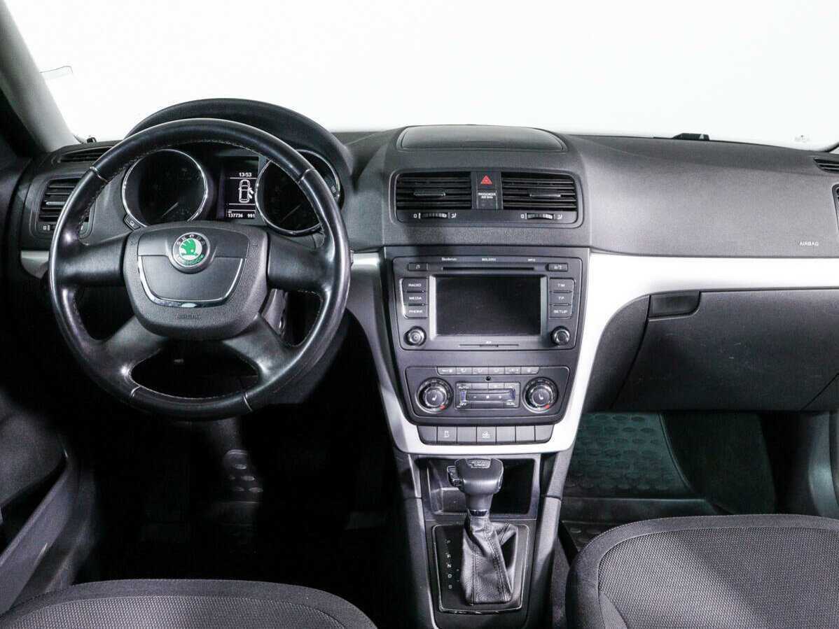 Купить Skoda Yeti с пробегом. Фото: #9