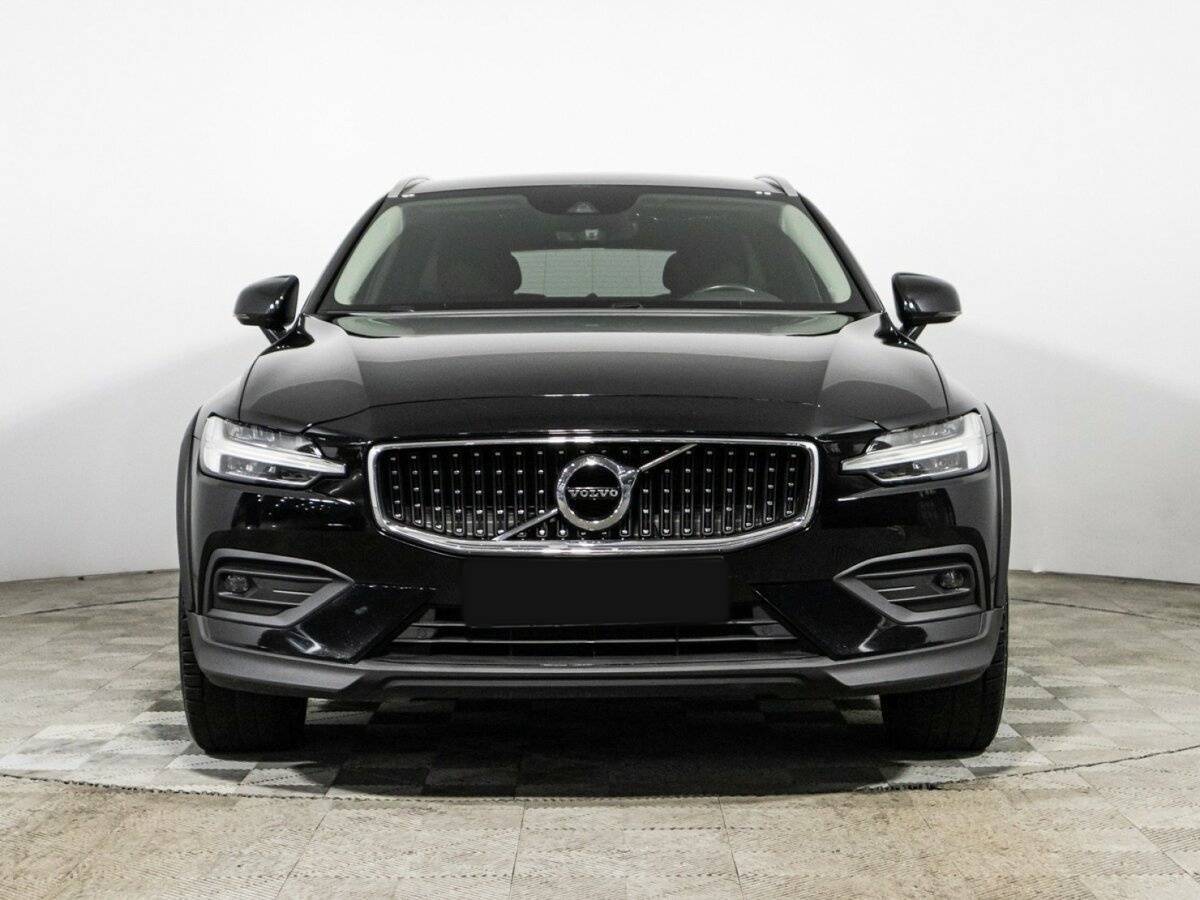 Купить Volvo V60 Cross Country с пробегом. Фото: #1
