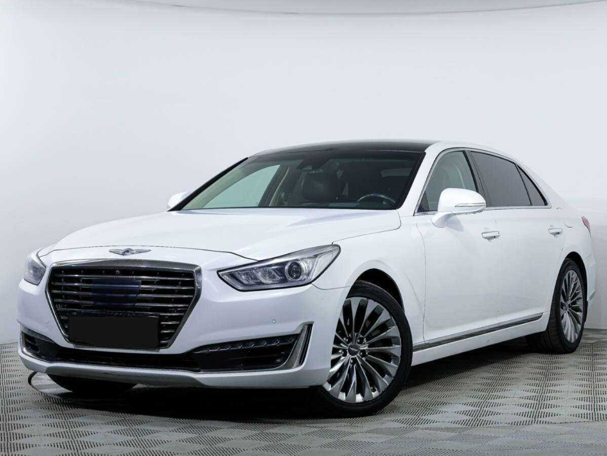 Купить Genesis G90 с пробегом. Посмотреть фото