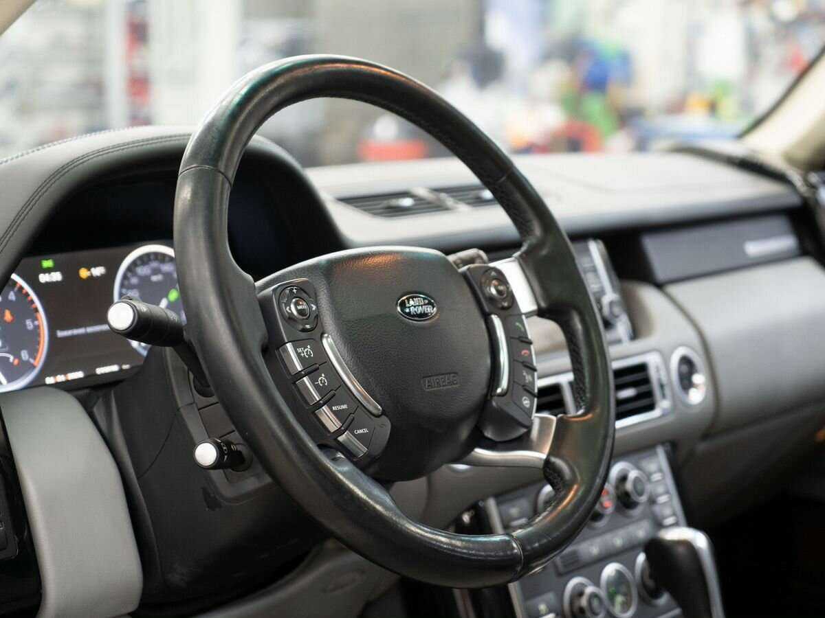 Купить Land Rover Range Rover с пробегом. Фото: #6