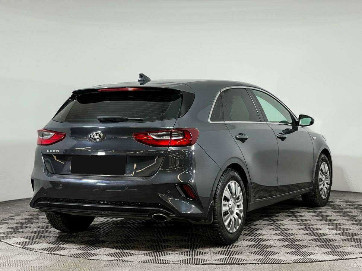 Купить Kia Ceed с пробегом. Фото: #3