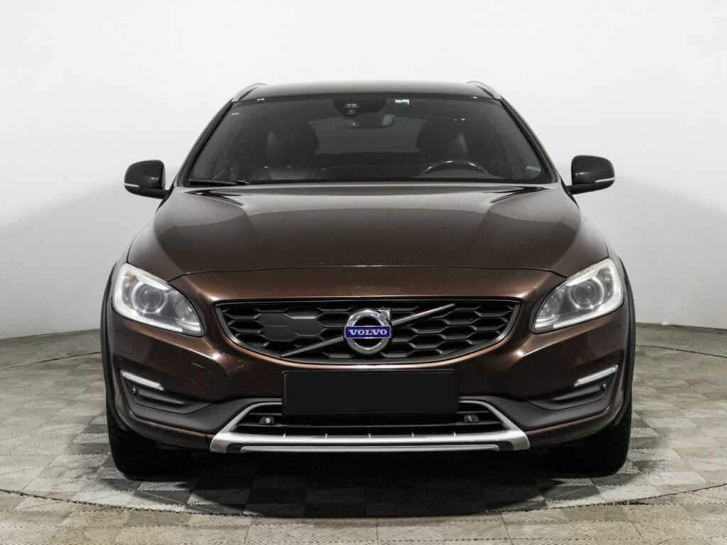 Купить Volvo V60 Cross Country с пробегом. Фото: #1