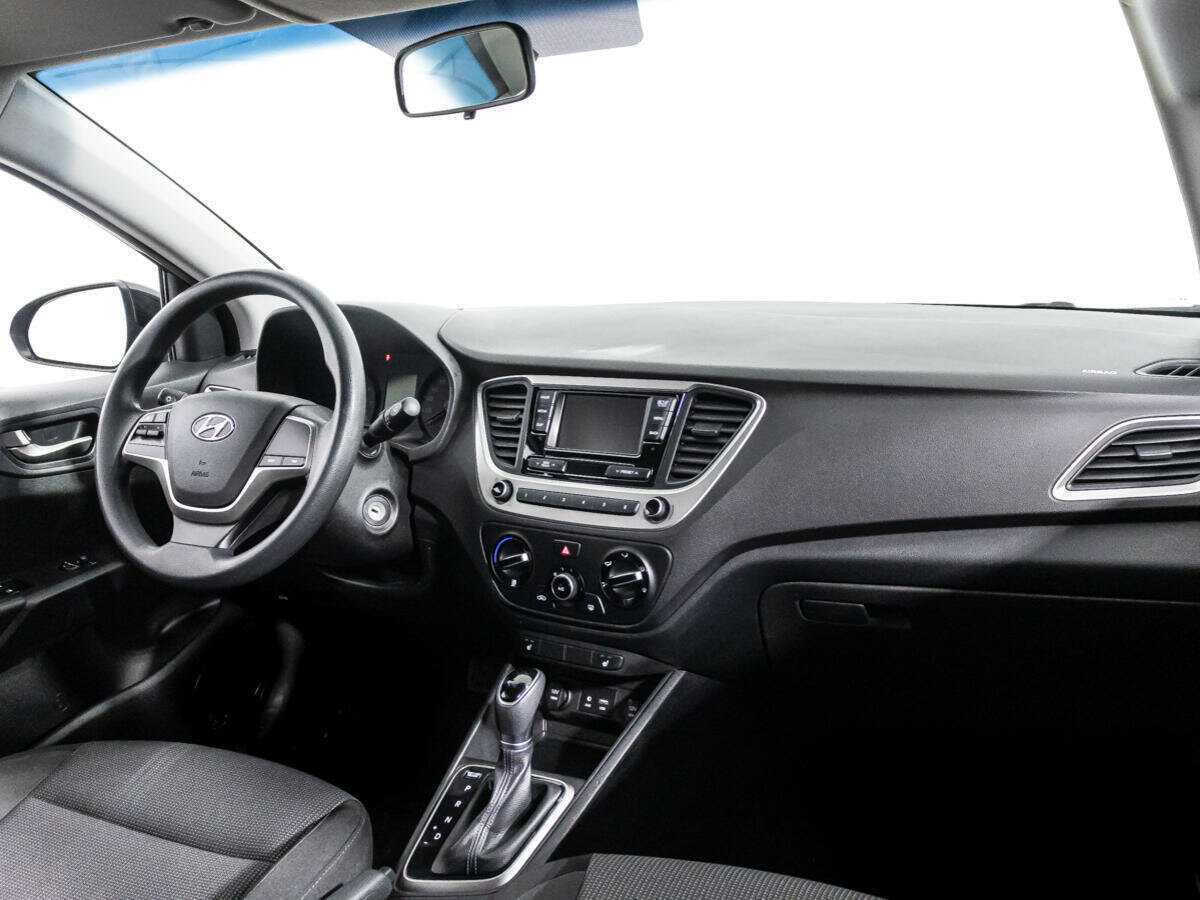 Купить Hyundai Solaris с пробегом. Фото: #8